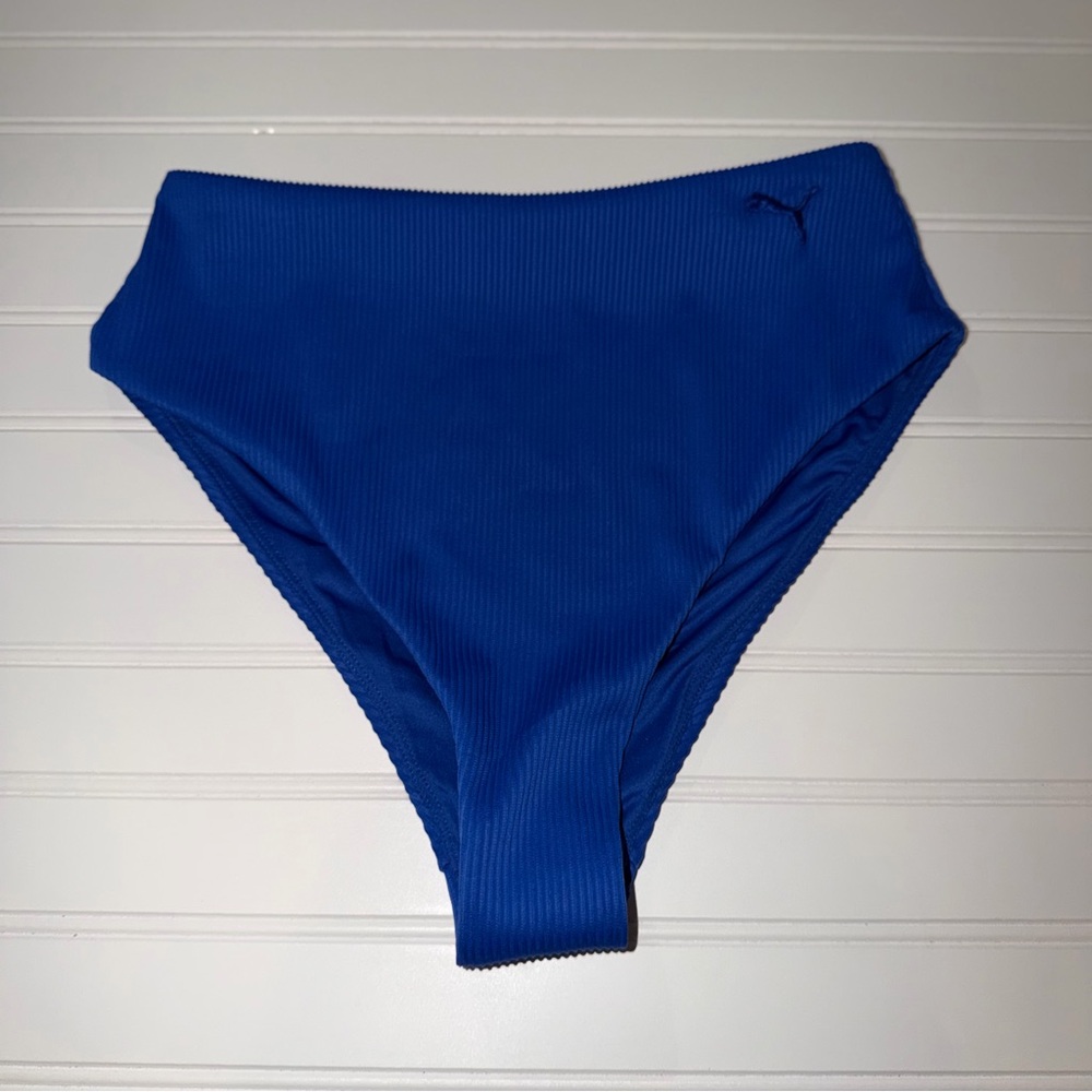 Puma Bikini Bottom medium NWOT